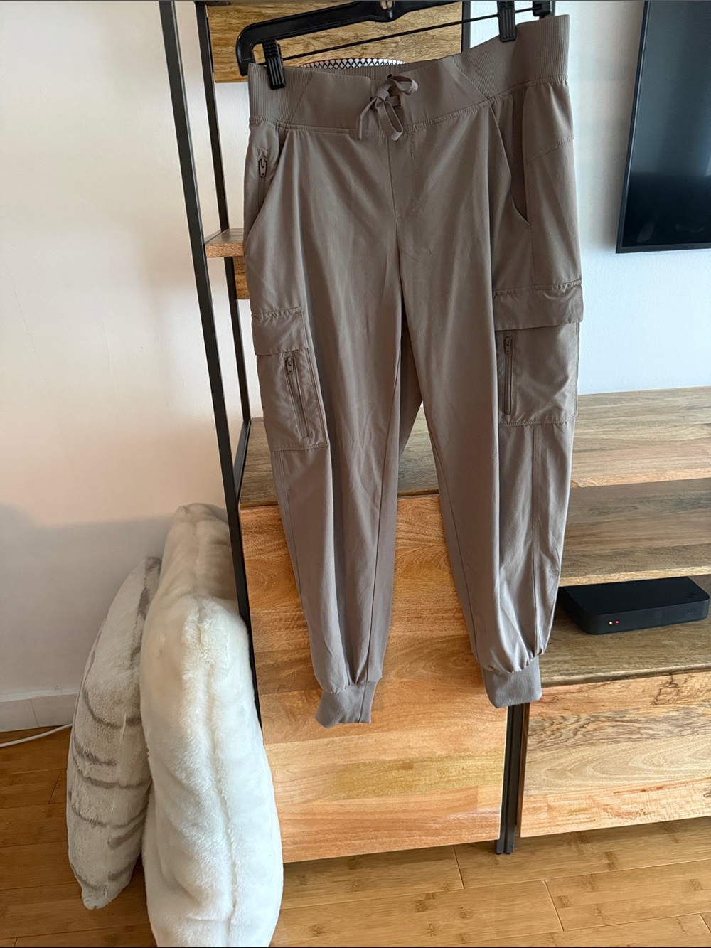 Womens Jogger Cargo Pants in Taupe - Lightweight Casual